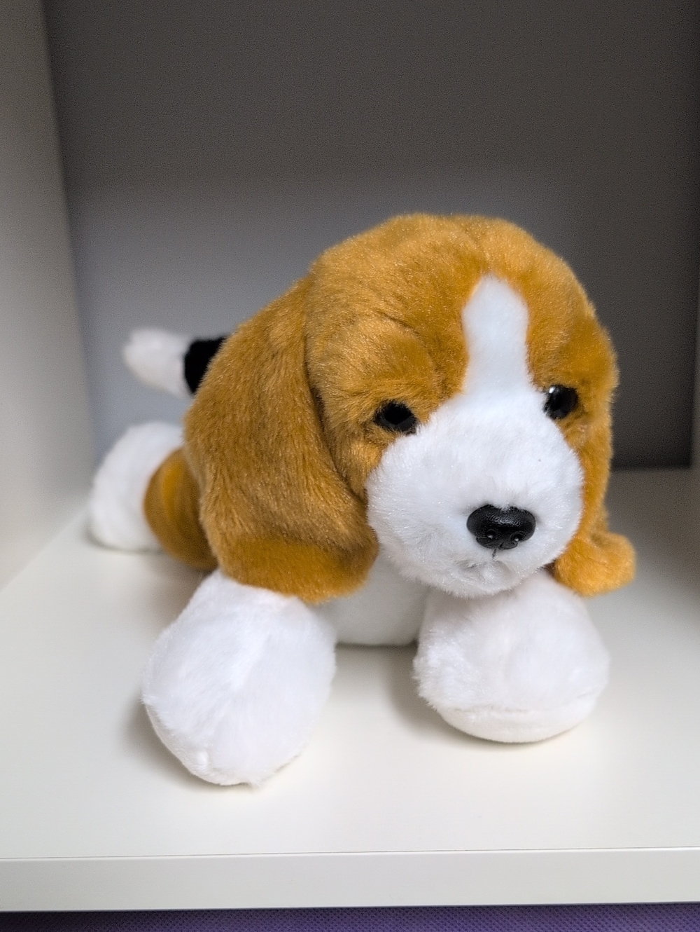 Aurora World Flopsie Lying Beagle Buddy 12" Plush Mint Condition